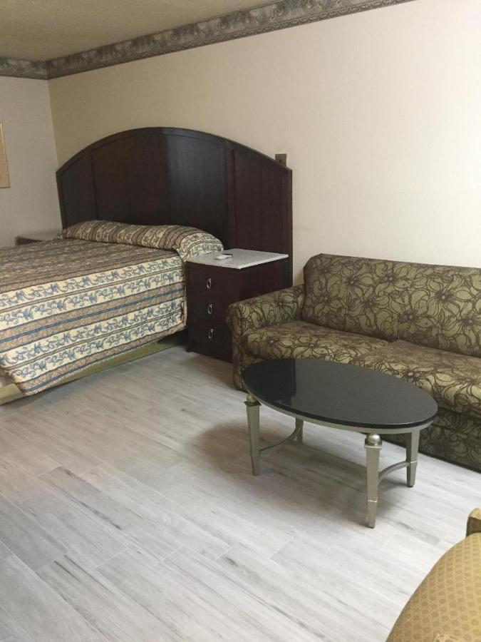 Regency Inn Norco Exterior photo